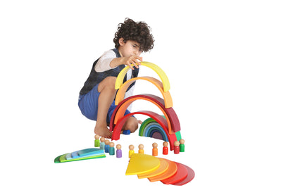 Wood&Joy Wooden Waldorf 12-Pieces Rainbow + Semicircle Tray + Peg Doll Set